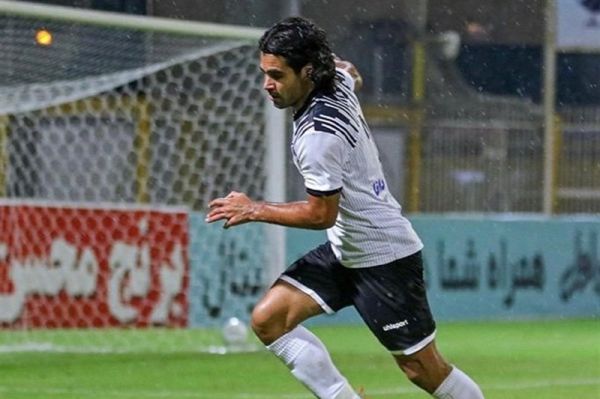  مقتدایی ‌ هیچ توهینی به داور نکردم  اخراج نمی‌شدم تراکتور را شکست می‌دادیم