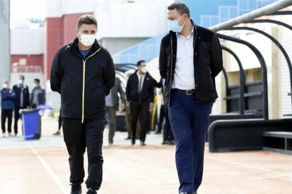  مدیرعامل گل‌گهر  به هیچ‌وجه به قلعه‌نویی رضایت‌نامه نمی‌دهیم