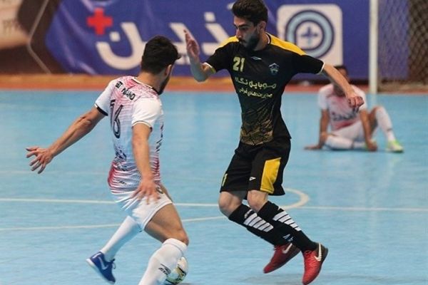 لیگ برتر فوتسال پایان مرحله اول با صدرنشینی گیتیپسند و مس سونگون