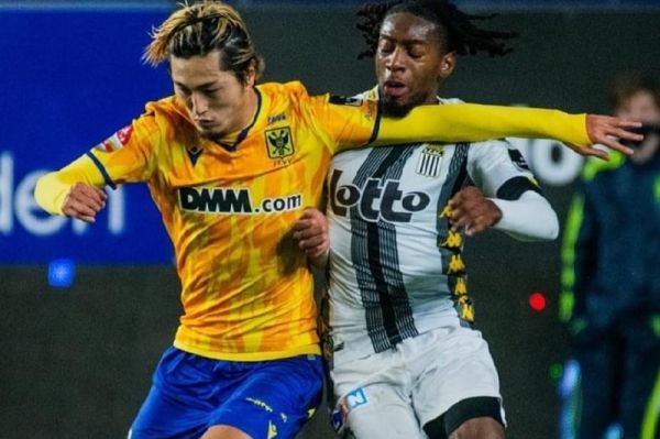 ژوپیلر لیگ بلژیک توقف شارلوا در حضور ۵۶ دقیقه رضایی و قلیزاده