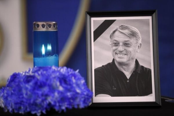 حضور سرمربی کرواسی و بلاژویچ در مراسم خاکسپاری کرانچار + عکس