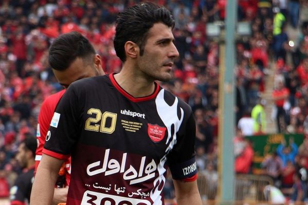 نورمحمدی اقدامی برای بسته شدن پنجره پرسپولیس انجام ندادم سیدجلال در خط دفاع بی نظیر است