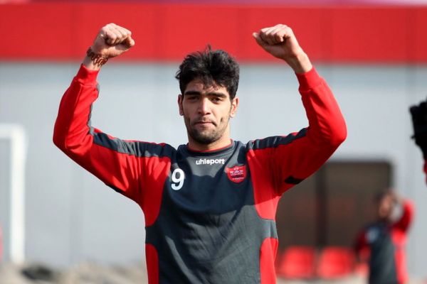  رضا حقیقی  از پرسپولیس رفتم و در زندگی صفر شدم