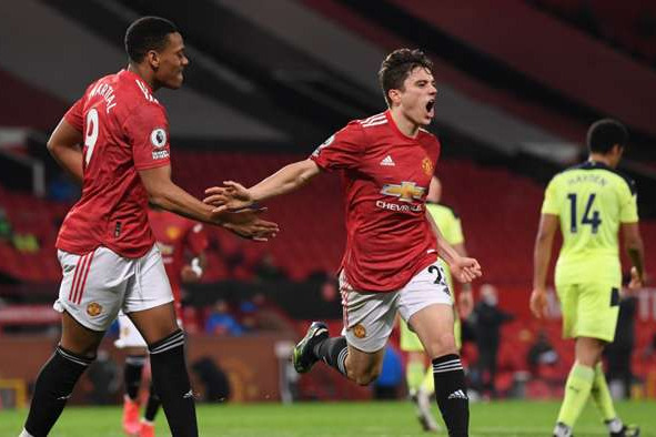 لوک شاو درباره دنیل جیمز شادی گل بلد نیست، مثل بچهها فقط میدود