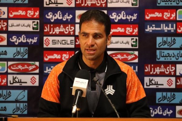  صادقی  با تمام قوا به مصاف نساجی مازندران می رویم