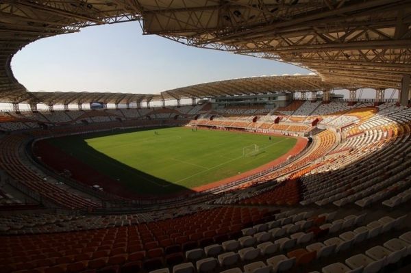 احتمال برگزاری مرحله پلیآف لیگ قهرمانان آسیا به صورت متمرکز حذف میزبانی فولاد از العین در سایت AFC+ عکس