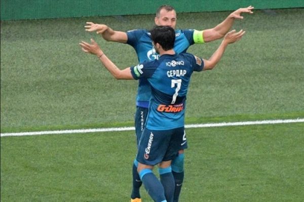  سرمربی زنیت  آزمون و جیوبا خودشان تصمیم گرفتند چه کسی پنالتی بزند