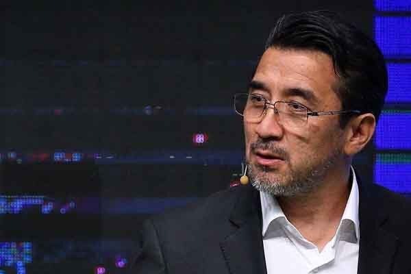  خداداد عزیزی  فدراسیون را به باتلاق تبدیل کردند