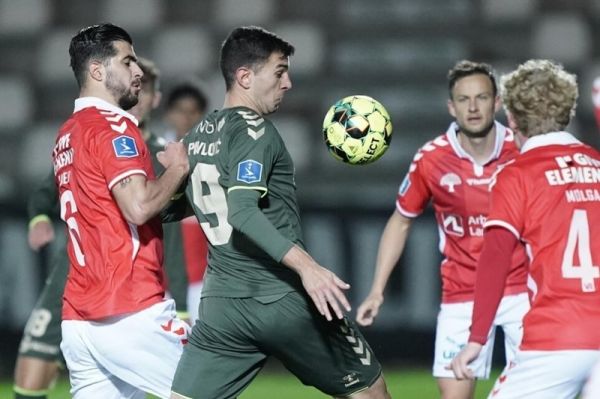 سوپر لیگ دانمارک نهمین شکست ویل بولدکلوب با حضور عزتاللهی