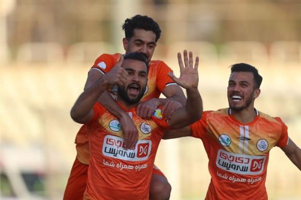 گرامی سایپا از لحاظ فنی مشکلی ندارد نمیدانم داور چطور آن اشتباه مهلک را انجام داد