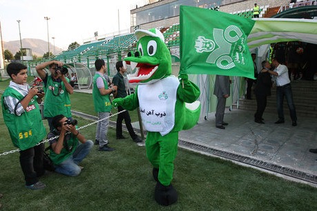 صندلیهای لرزان در باشگاه ذوبآهن تغییراتی که در سال ۹۹ راه حل نشد