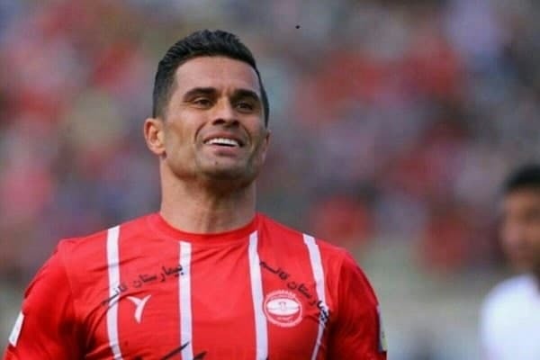  محمد غلامی  با VAR من به برزیل گل زدم