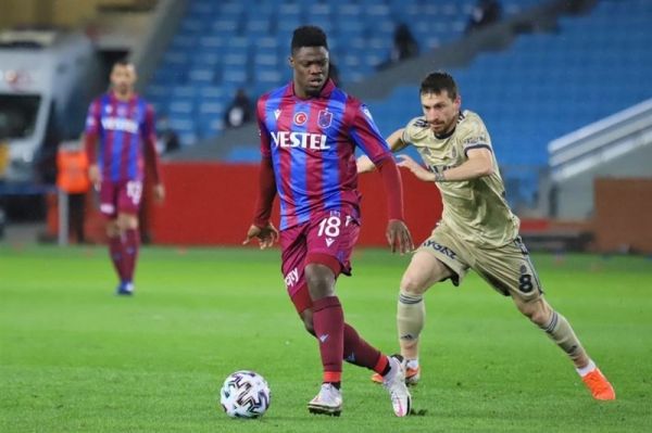 سوپرلیگ ترکیه تک امتیاز ترابزوناسپور در روز نیمکتنشینی حسینی