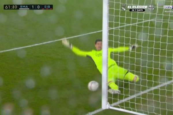 صحنهای که رئالیها را به وجد آورد؛ تکل نجات بخش کورتوا