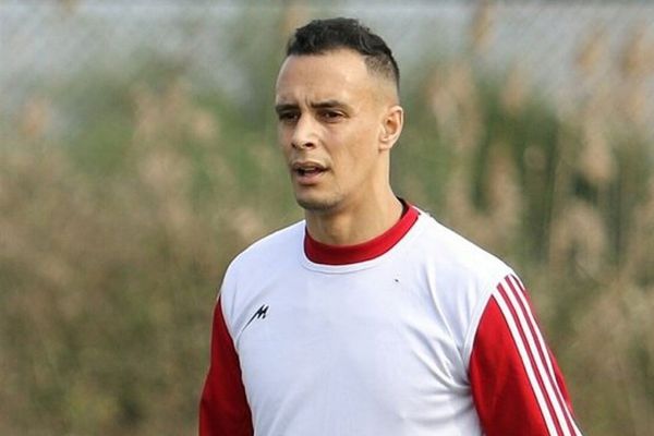  پیشنهاد از الجزایر برای مهاجم تراکتور