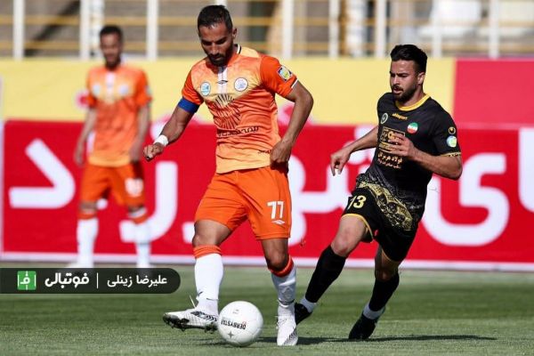 سایپا صفر - سپاهان یک صدر به رنگِ زرد سایپا ناتوان در توقف مدعی قهرمانی