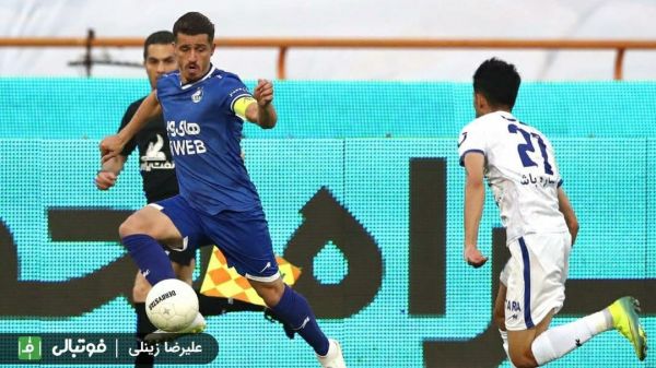 گزارش فنی آنالیز ویژه وریا غفوری؛ دفاع راست یا هافبک راست مساله این است