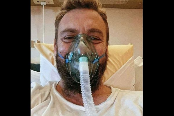 روایت دهروسی از کرونا دیرتر به بیمارستان میآمدم اتفاقات بدی میافتاد