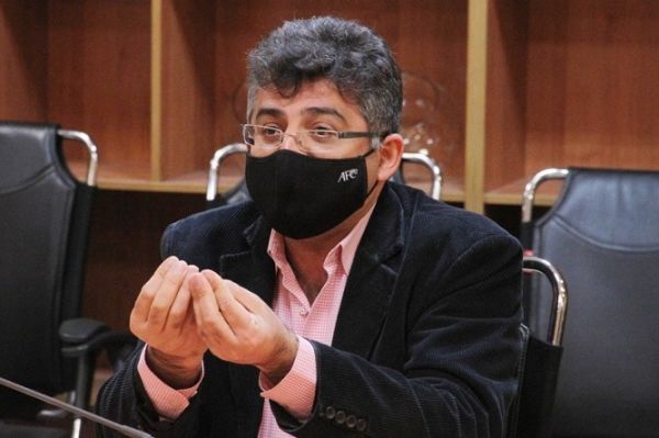  سوال روز  استعفای سیف برقی از کمیته پزشکی فدراسیون فوتبال واقعیت دارد