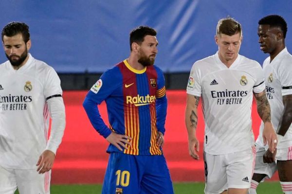  کارشناس داوری مارکا  مندی به بریت‌ویت دست زد، اما برای پنالتی کافی نبود