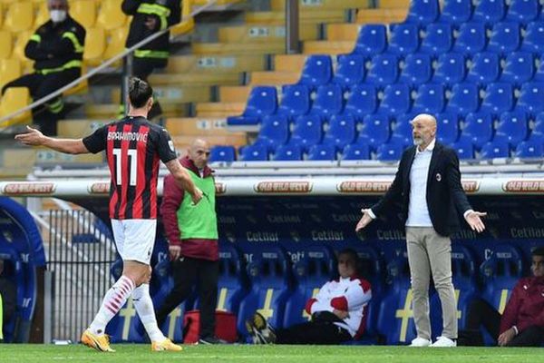 اعتراض ابراهیموویچ به کارت قرمز داور اشتباه متوجه شده