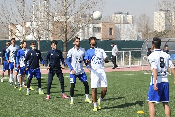  استقلال فردا شب اولین جلسه تمرینی‌اش را برگزار می کند