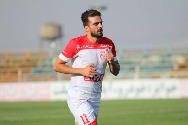  عشوری  این آخرین مصاحبه فوتبالی من است