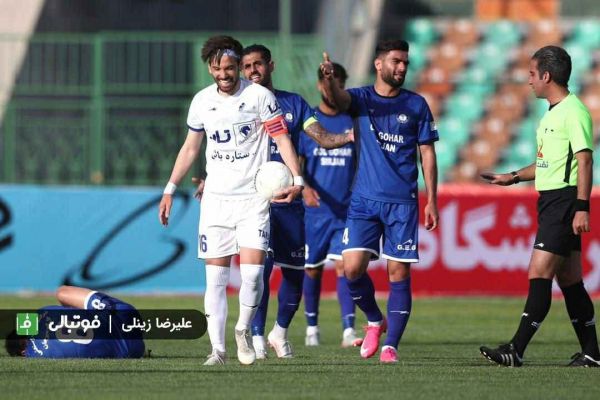  پیکان صفر - گل گهر سیرجان 2  سه امتیاز شیرین برای تیم قلعه نویی در قلعه حسن خان