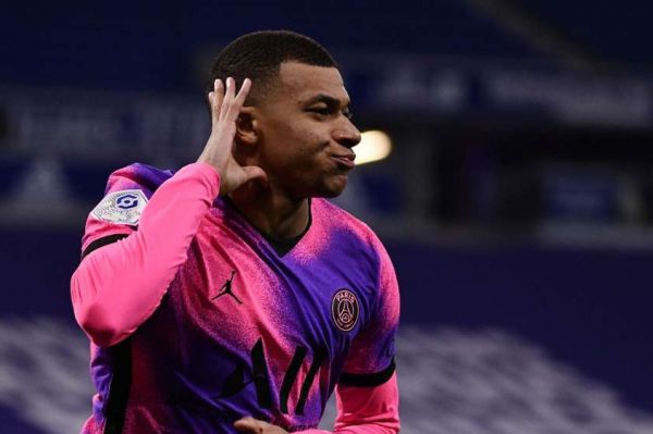  واکنش مائوریسیو پوچتینو به کار کردن با امباپه