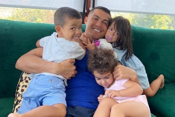  نفوذ نتفلیکس به خانه رونالدو با مستندی در مورد نامزدش