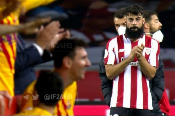  بازیکنی که از مسی مشت خورده بود پس از قهرمانی بارسلونا چه کرد