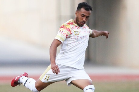 مدافع قشقایی شیراز بقای قشقایی به اندازه یک صعود شیرین است