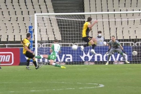 سوپرلیگ یونان تساوی بدهنگام یاران انصاریفرد