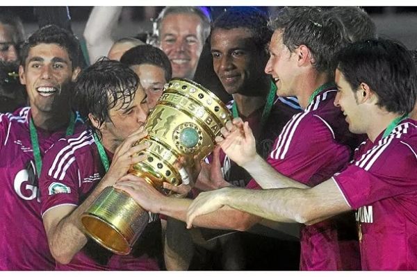 پیام محبتآمیز رائول برای شالکه پس از سقوط