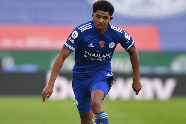 علت تعویض مدافع لستر مشخص شد روزه داری