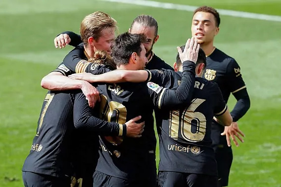 چه چیزی بارسلونا را به کورس قهرمانی لالیگا بازگرداند