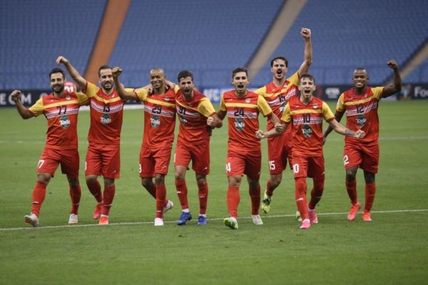 افشین حاجیپور فولاد با دست خالی به آسیا رفته بود