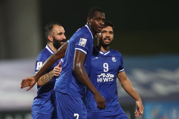  استقلال به پرسپولیس رسید اما به سپاهان نه