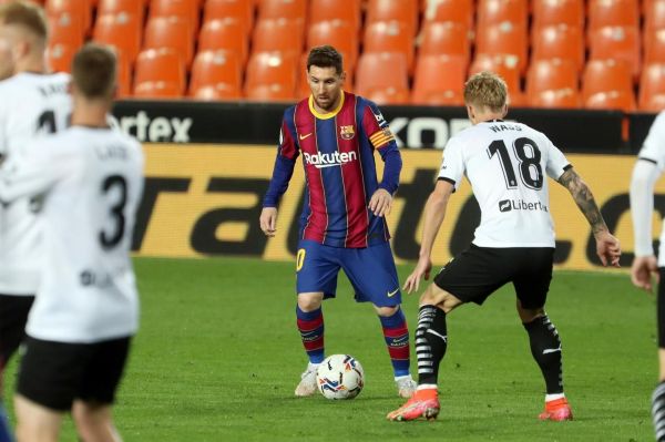  گزارش تصویری  والنسیا 2 - بارسلونا 3