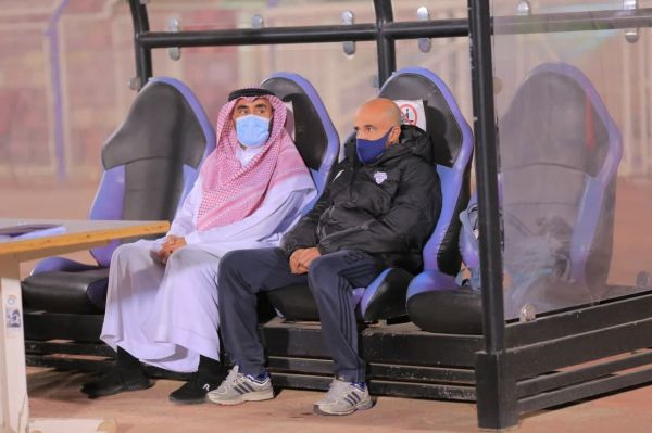 کاپشنی که برای مربی الهلال دردسرساز شد