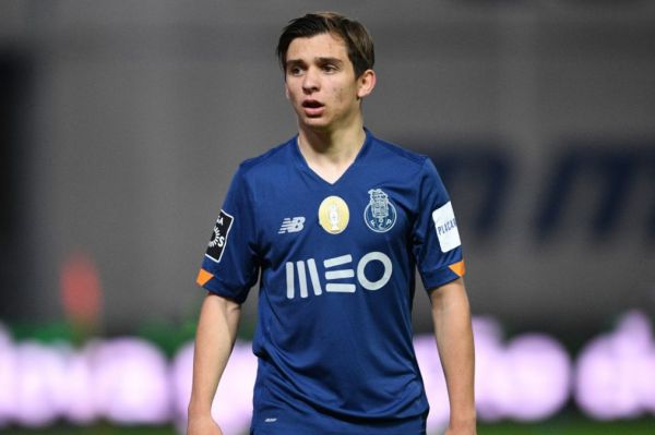 توصیه سرمربی پورتو به پسرش اگر گرسنه هستی، آب بنوش