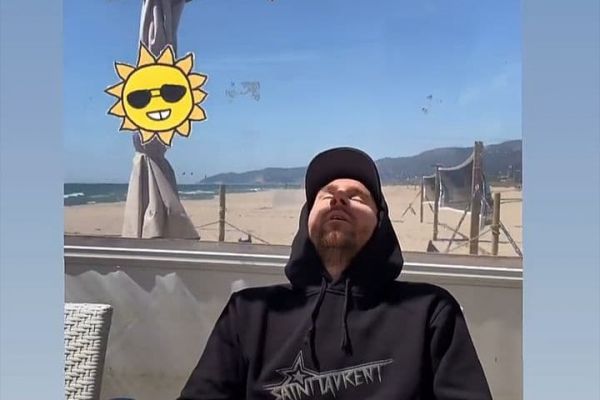  عکس بامزه‌ای که همسر مسی از او در رستوران سوارز منتشر کرد