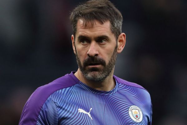 با خوششانسترین دروازهبان دنیا آشنا شوید؛ نیمکتنشین همیشه فینالیست