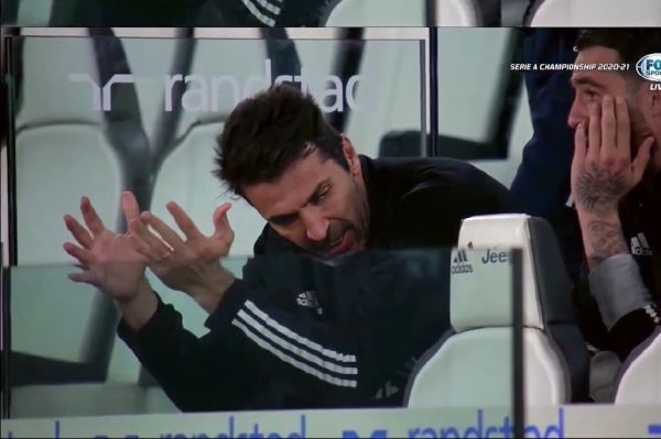 عکس؛ خشم و عصبانیت بوفون روی نیمکت از باخت یوونتوس