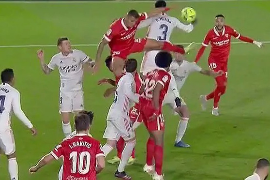 کارشناس داوری مارکا پاسخ داد آیا پنالتی سویا صحیح بود