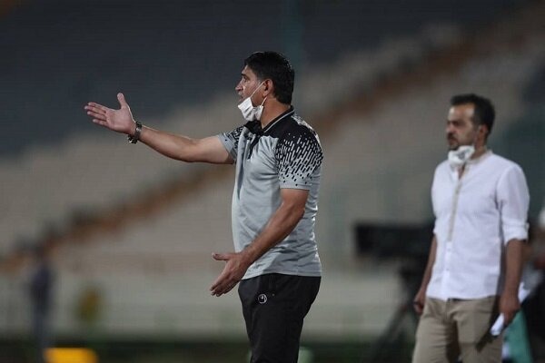  درخواست برای رسیدگی قاطع به تخلف مربی استقلال در دربی