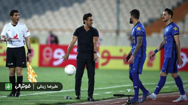  آخرین یاغی رمز انتقاد از سرمربی استقلال