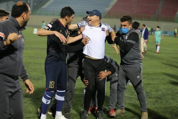 جادوی الهامی ورق نساجی را برگرداند