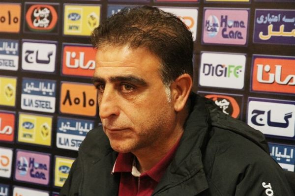 استکی امیدوارم داور دیدارمان با استقلال به اشتباهات دربی توجه نکند از این بابت دلهره داریم