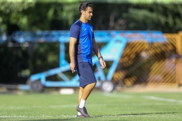 استقلال - ذوب آهن؛ پایان یا ادامه بحران